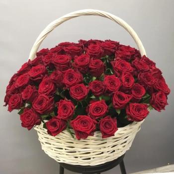 Букет Корзина с 115 розами код  240779